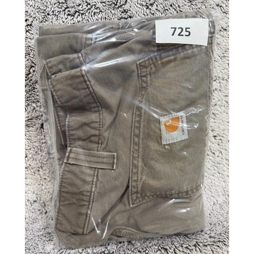 Carhartt pants are